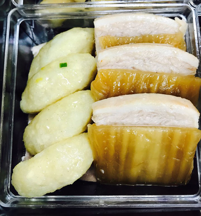 茹で豚１年熟成キムチ、豆腐ソン